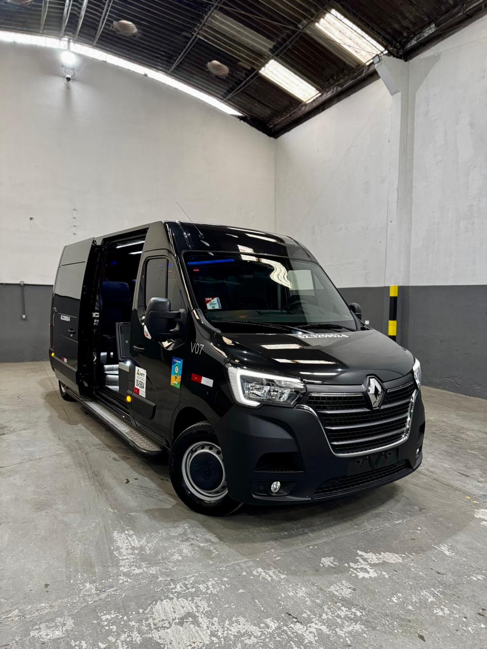 Van Executiva